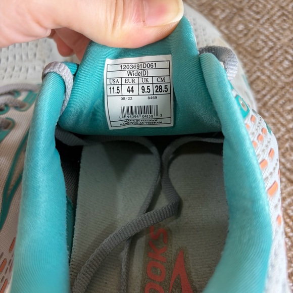 Brooks Running Shoes Womens 10.5 Wide Glycerin 20 Gray Sneaker Road Training GUC - Picture 9 of 11